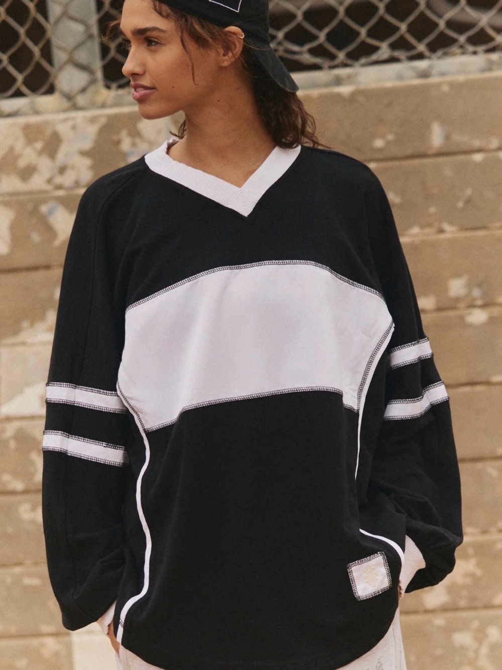 NWT Rugby Ready Logo Layer Pullover Piano floral Black Embroidered size Medium - Picture 2 of 10